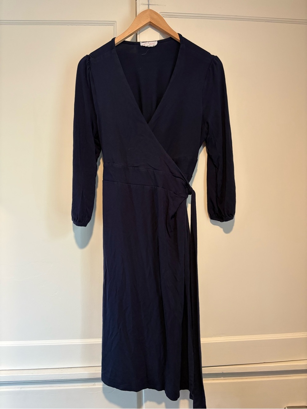 Ingrid & Isabel Navy Long Sleeve Maternity Robe